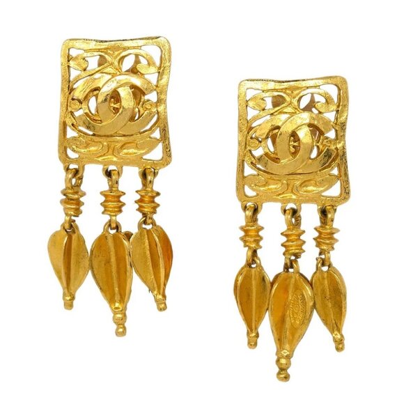 Chanel Fringe Dangle CC Earrings Clip-On Gold 95A 175962 - Picture 1 of 4